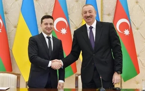 Зеленський і Алієв під час зустрічі лідерів України та Азербайджану